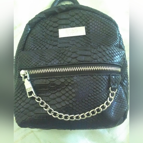 jansport coconut lunch box Big Break Bag and sponge. app-12501-150 First lululemon everywhere belt Size:Large/XLarge